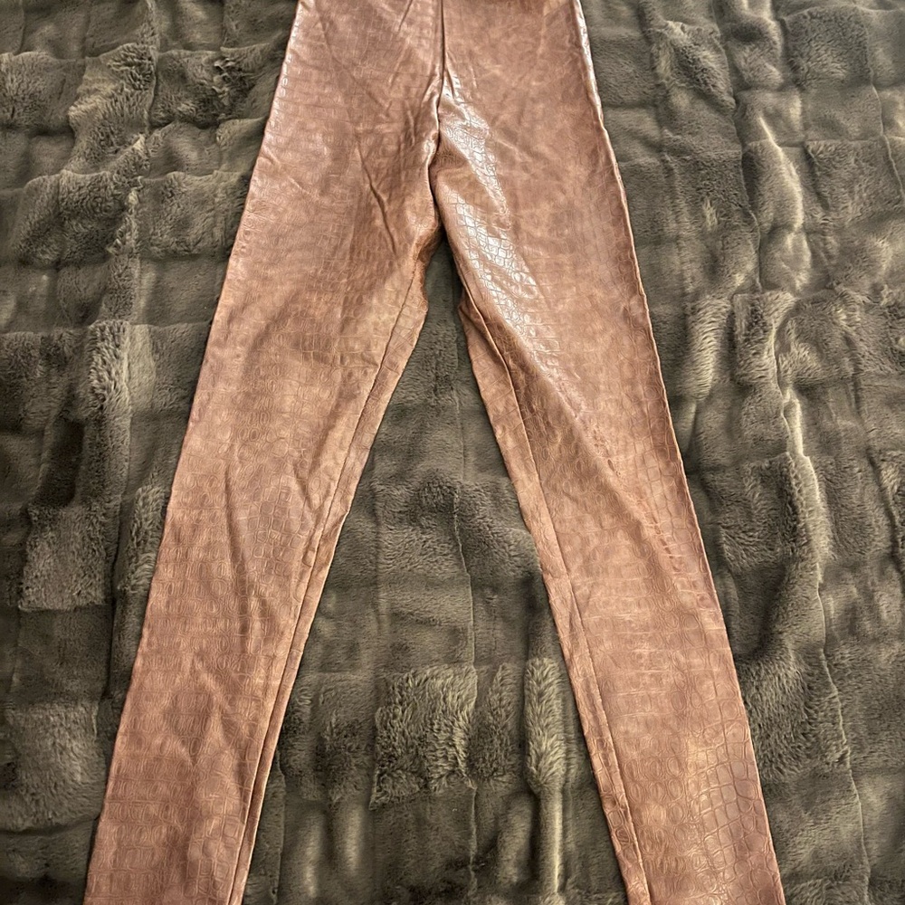 Commando Croc-Embossed Brown Leggings - Picture 4 of 9